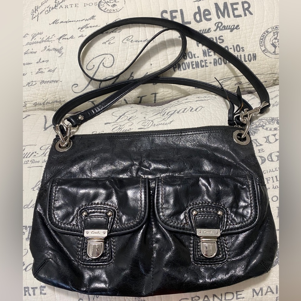 COACH Poppy Leather Hippie Purse Black Leather. Crossbody bag. Handbag. Preowned
